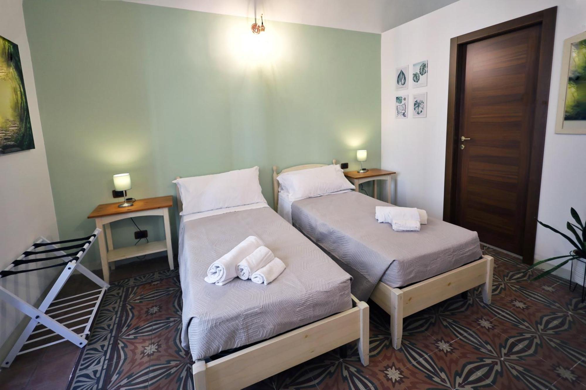 Cataneasy Rooms Exterior foto
